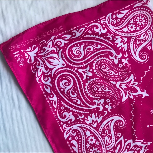 Veet Pink Bandana - Picture 2 of 2